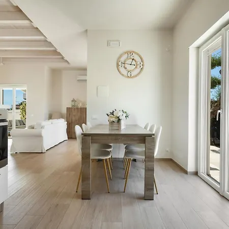 Adele By Perle Di Puglia Maruggio