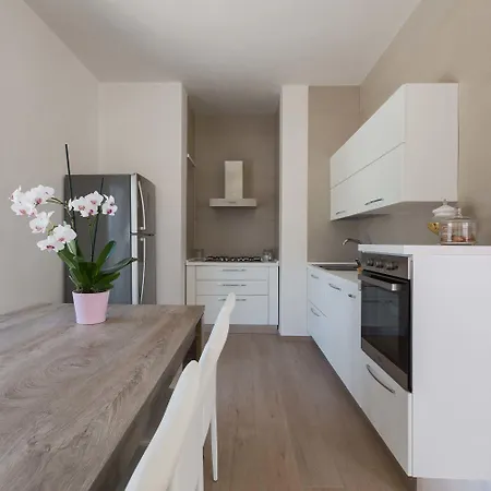 Adele By Perle Di Puglia *